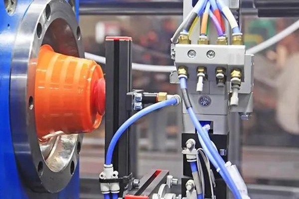 Skin-Core Injection Molding
